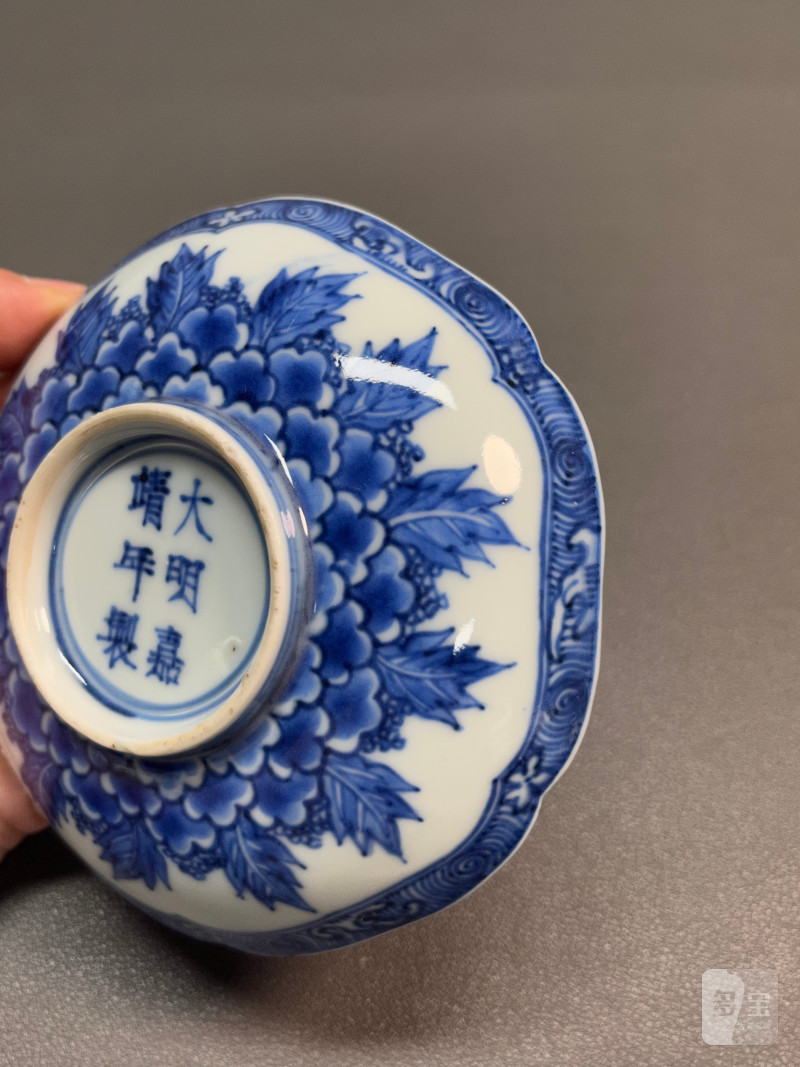 清康熙  青花花卉纹盘（一组 5 只、带木盒） - 图28